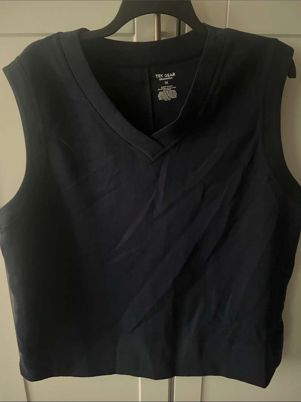 tek gear Dark Navy V-Neck Sleeveless Tank